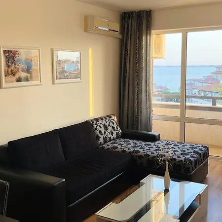 Royal Palm - - Apartello•com Apartamento *